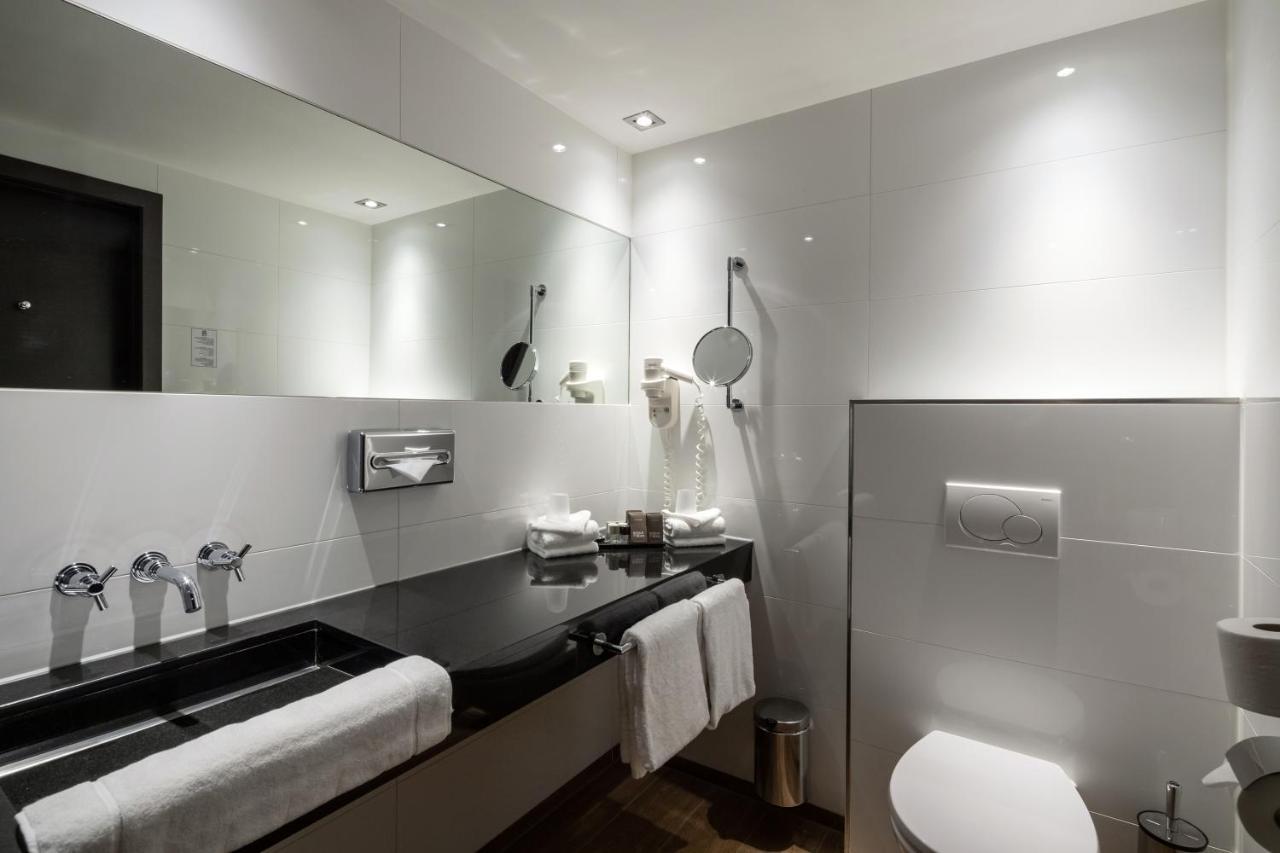 Van Der Valk Hotel Den Haag - Voorschoten Eksteriør bilde